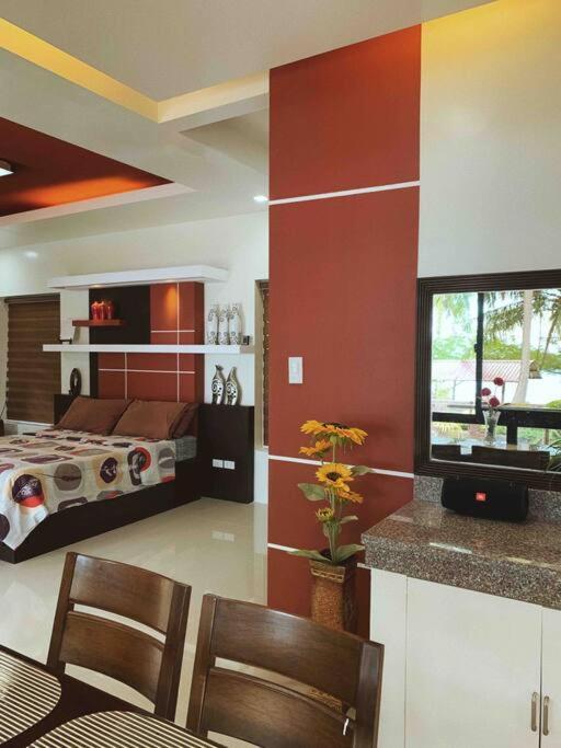 Beach Getaway Studio Villa In Lobo Kültér fotó
